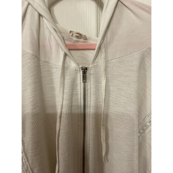 POL Oversized Beachy Lace Trime Full Zip Balloon Sleeve Hoodie, L - Picture 4 of 7